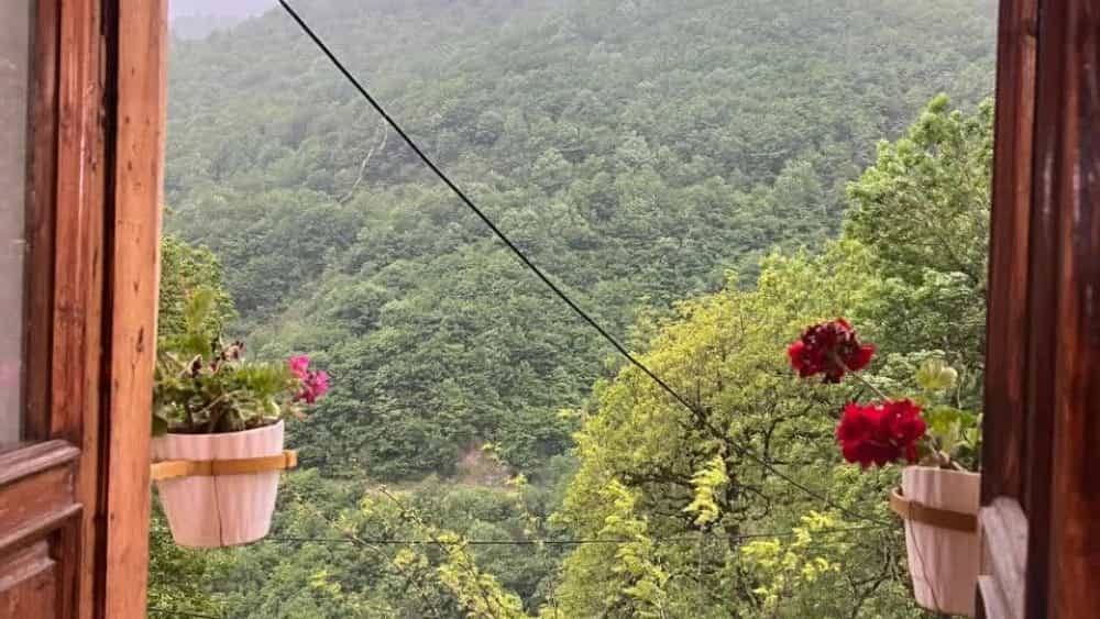 سفر به ماسوله؟ اقامتگاه سنتی خانه‌بر را آنلاین رزرو کنید